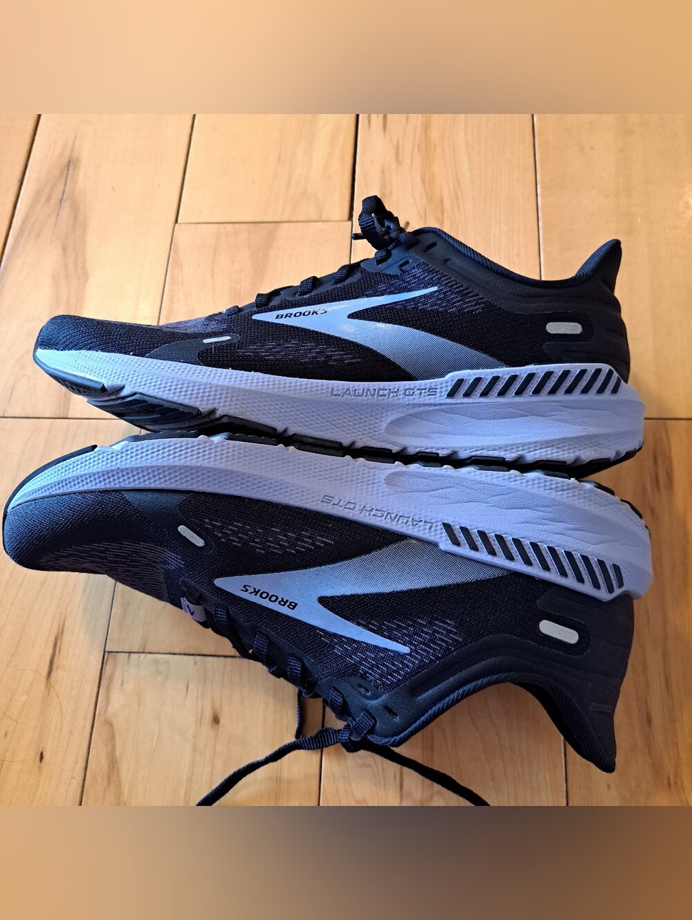 BROOKS LAUNCH GTS 9 Women's Running Shoe Size 9 Navy & Light Blue - Picture 4 of 8